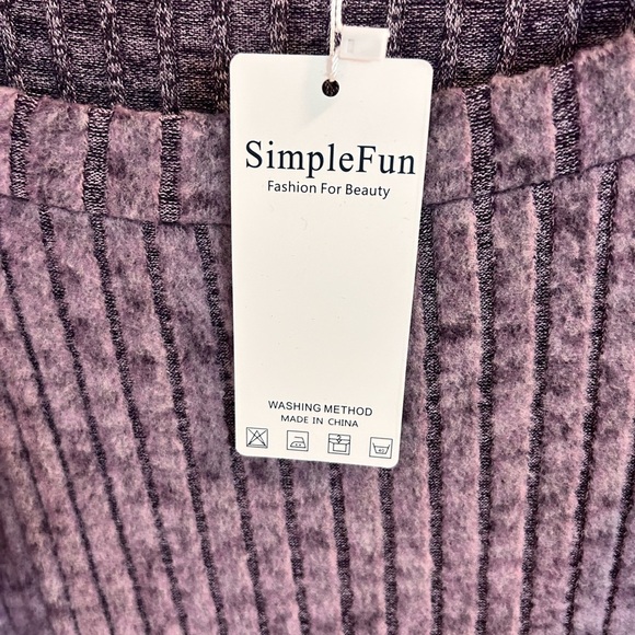 Simple Fun Women’s Purple Sweater Tunic
NWT

Size XL - Picture 5 of 7